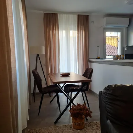 Apartament Apartman011